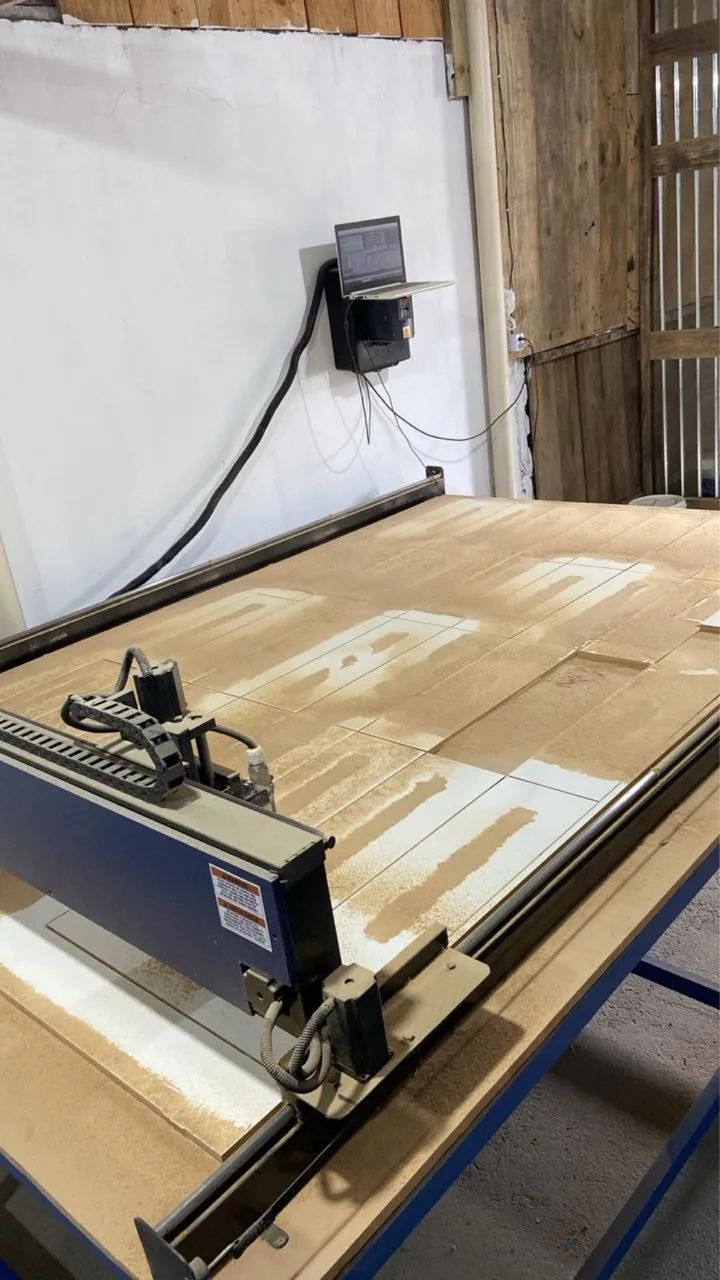 CNC ROUTER Bertech com spindle 3cv - 3000x 2000  - Foto 2