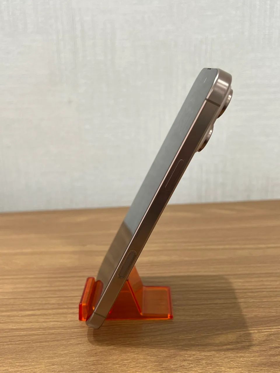 iPhone 16 Pro Max - 256GB - Desert - Foto 3
