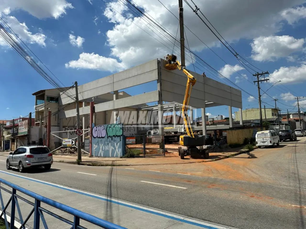 Galpão para alugar na Avenida Itavuvu em Sorocaba/SP