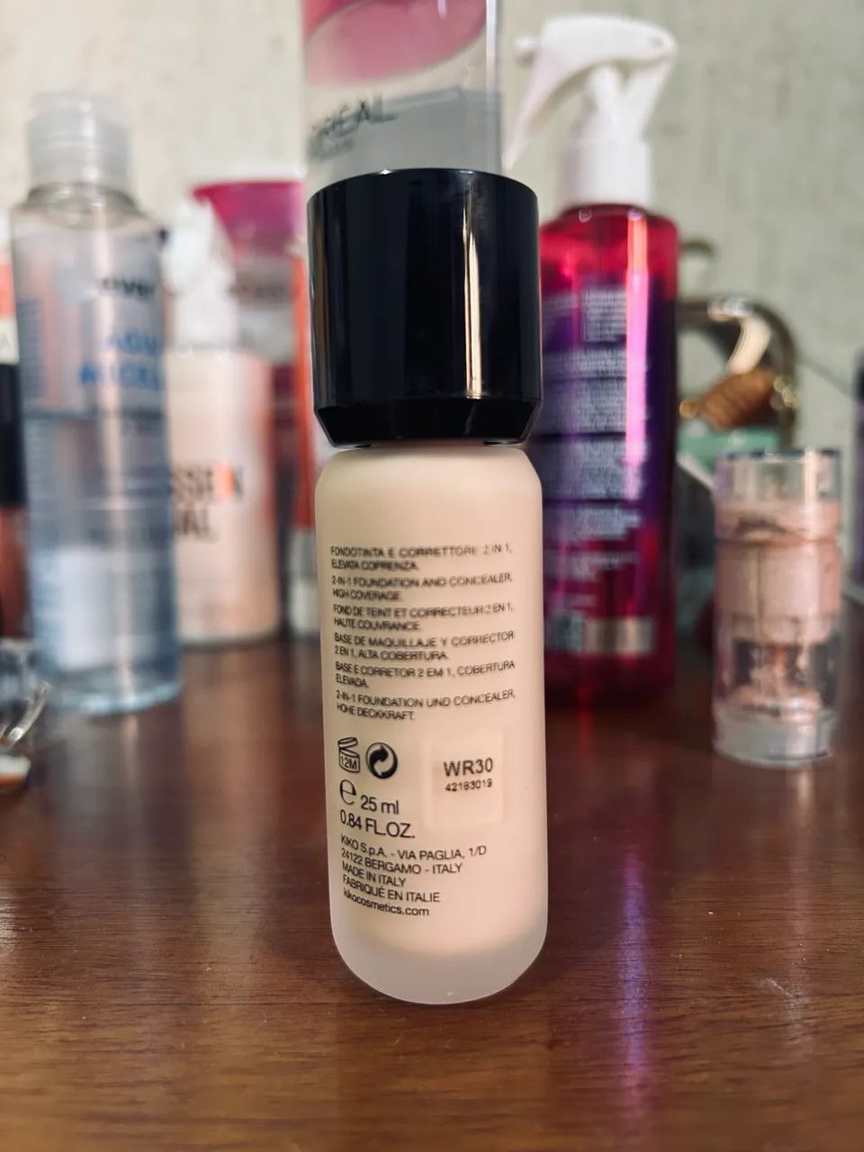 KIKO MILANO, Full Coverage 2-in-1 Foundation & Concealer, Base e Corretivo 2 em 1 - Foto 3