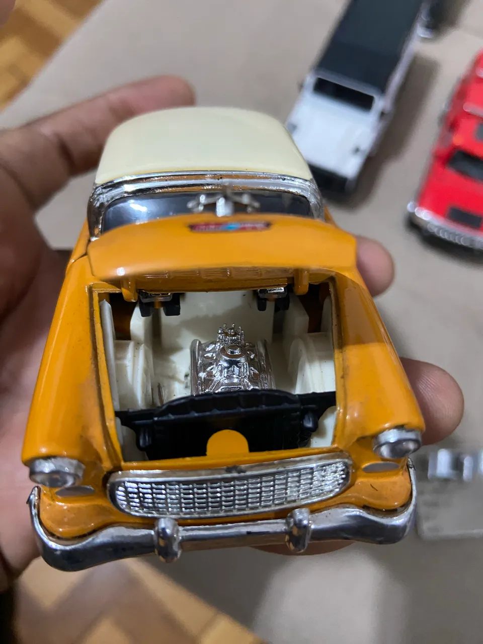 ミニカー DUB CITY 1955 CHEVY BEL AIR 1955 Chevrolet Bel Air - SS5720 - Hobbies e coleções - Centro