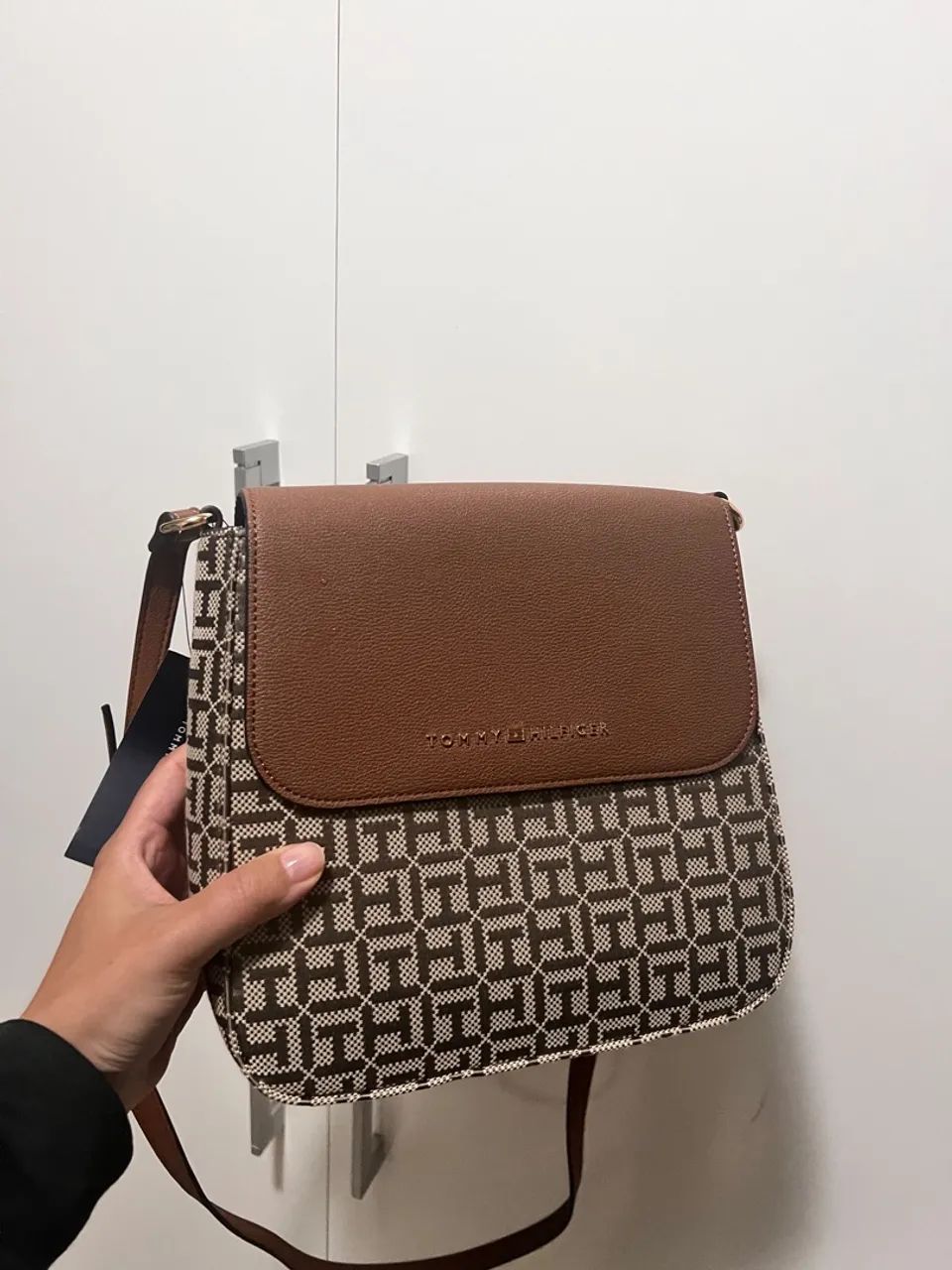 Bolsa Tommy Hilfiger Modelo transversal  - Foto 3