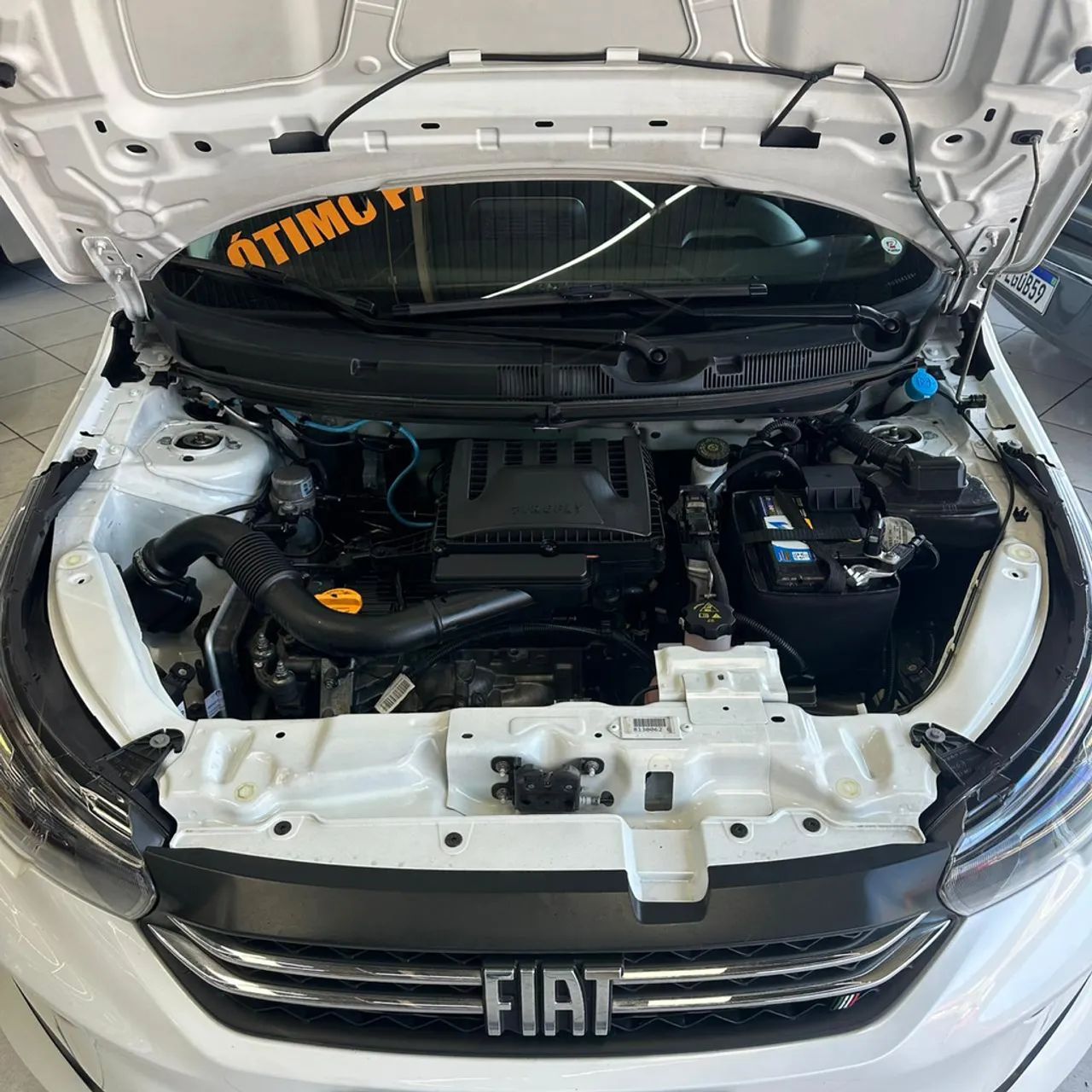 Fiat Cronos Drive 1.3 8V Flex Aut. 2024 - Foto 5