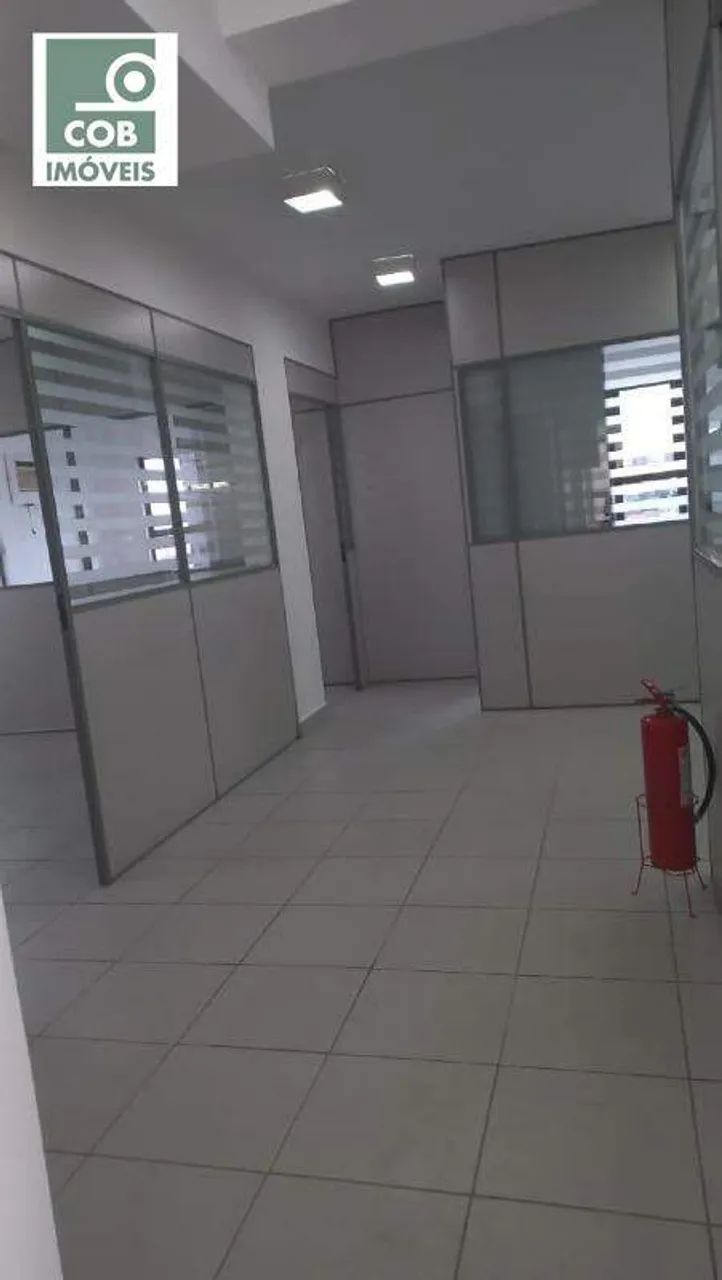 Alugo salas com 150 m2 - Foto 2