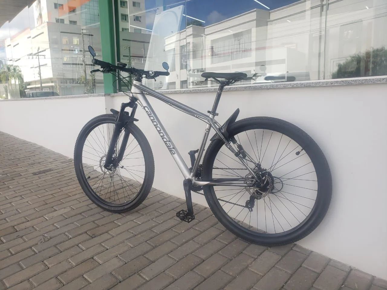 Bicicleta Cannondale Carbon MT Aro 29 M - Foto 4