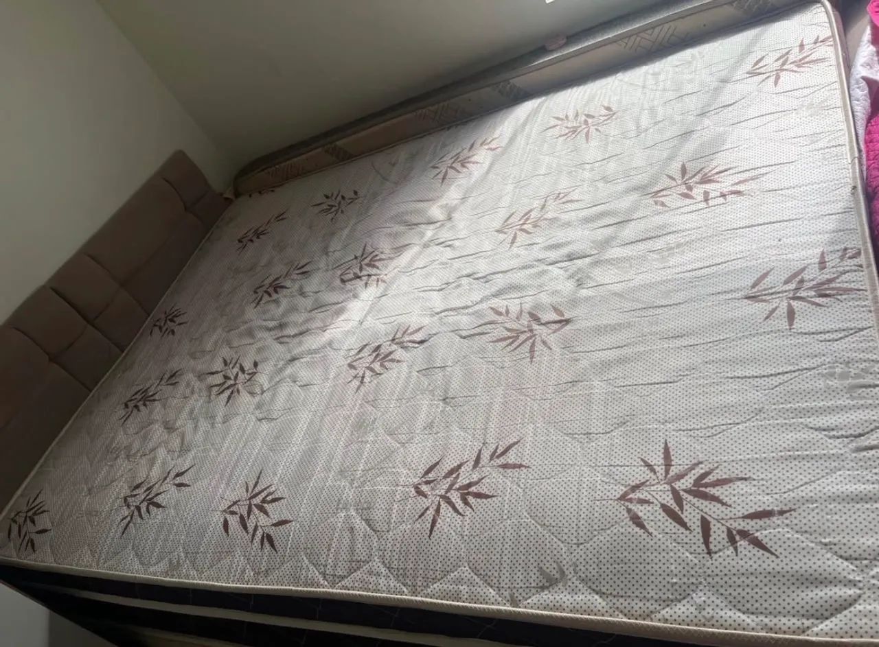 Colchão de casal 