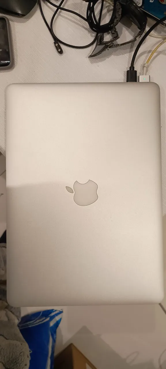 macbook air mid 2012