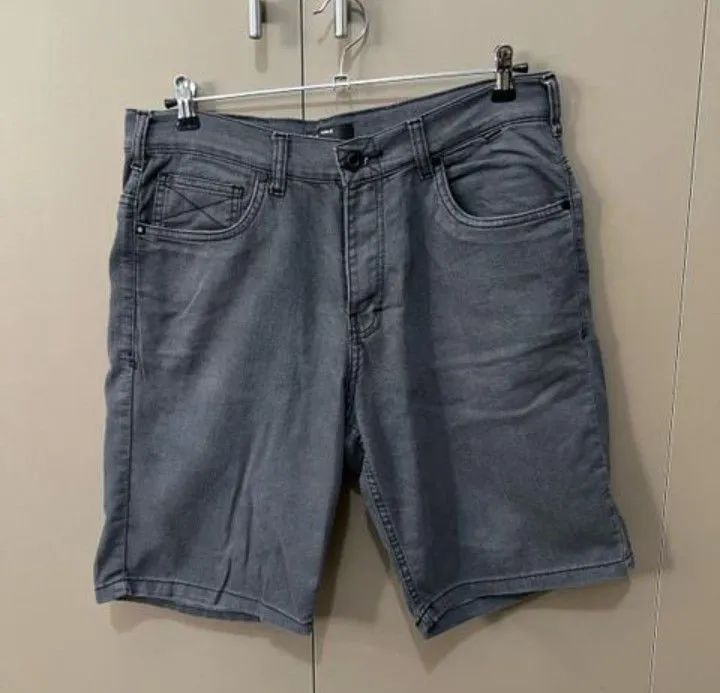 Bermuda hurley sarja original tamanho 40