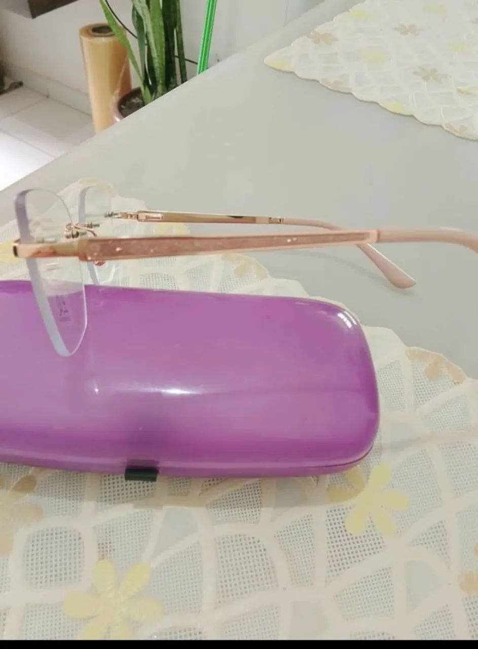 Vendo armação de óculos de grau  - Foto 3