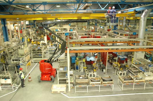 Locação de Equipamentos- Plataforma Articulada - Foto 5