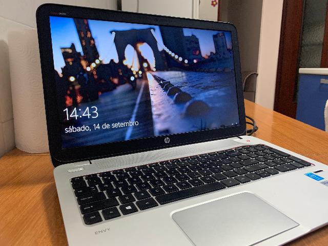 Notebook HP Envy 15" - I7 - 16GB Ram - GT 750m 4GB - SSD 480GB