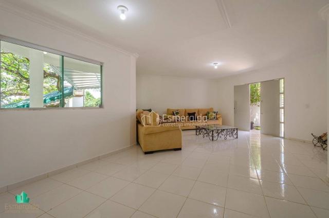 Casa com 5 suítes em condomínio. aceita permuta por apartamento. linda vista para um vale - Foto 8