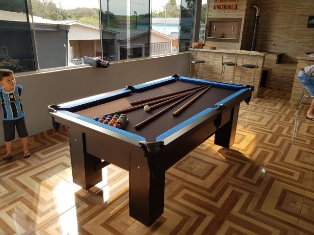 Mesa Charme Carlin Bilhares Cor Preta Tecido Preto e Borda Azul Mod. QWWS4222 - Foto 3