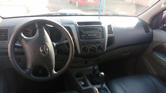 Vende-se Toyota Hilux 3.0 CD 4x4, automática SRV, ano 2006 - Foto 5