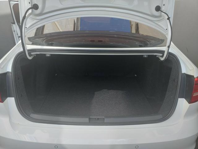 Jetta CONFORTLINE 2.0 Flex 2015/15 - Foto 10