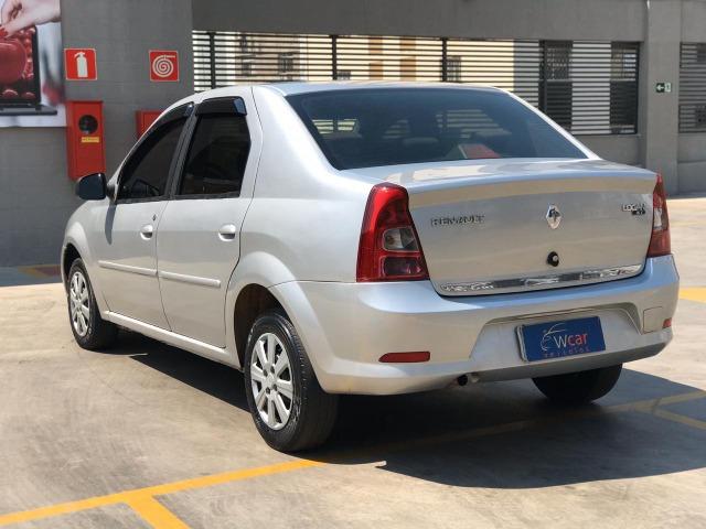 Renault Logan 1.6 Expression 2011 - Foto 4