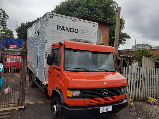 MB 710 Bau de 5.50m Ano 2000