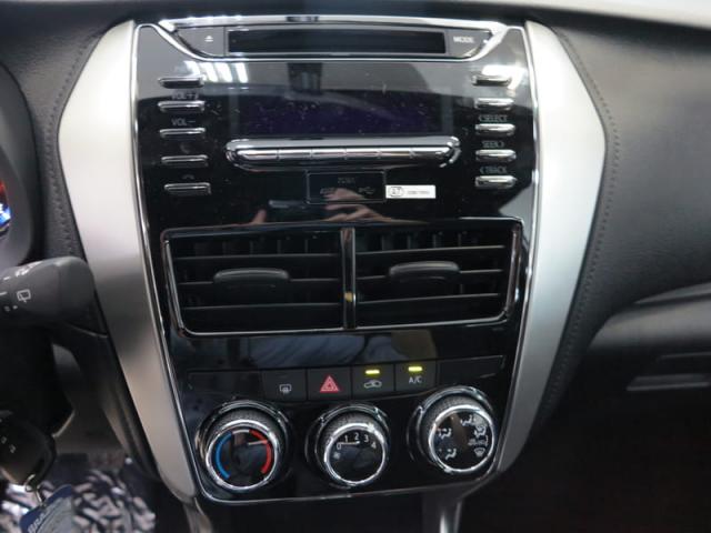 TOYOTA YARIS SEDAN XL MT 19/20 - Foto 8