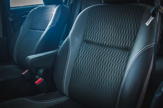 TOYOTA ETIOS SEDAN X PLUS 15 MT 19/20 - Foto 11
