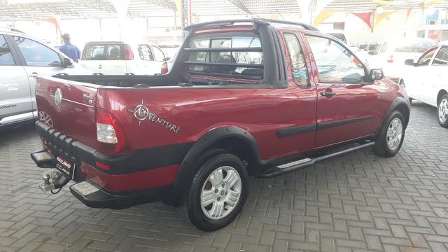 Fiat Strada Adventure 1.8 - Foto 2