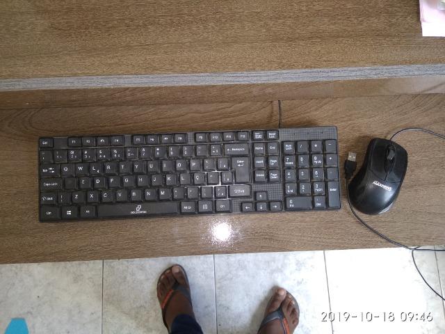 Monitor de 15 Samsung e teclado - Foto 4