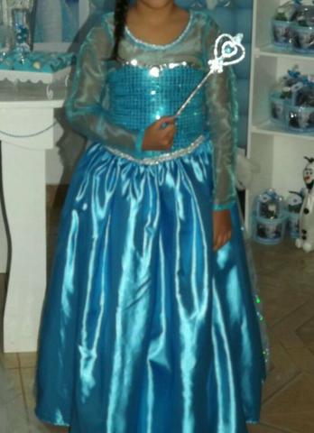 Vestido luxuoso da Princesa Elsa - Foto 3