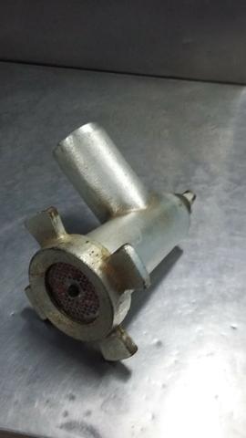 Máquina picadora de carne e amaciadora de bifes - Picelli - Foto 3