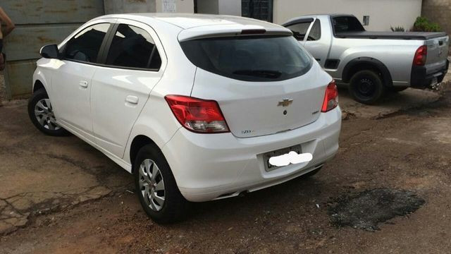 Onix 1.0 Joy completo - Foto 2