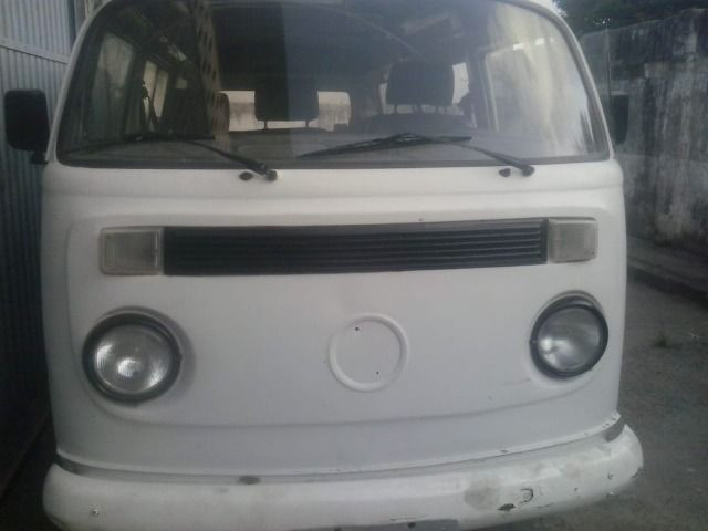 Vende kombe ano 2002 toda file gnv gasolina dever 2000mil detra - Foto 4