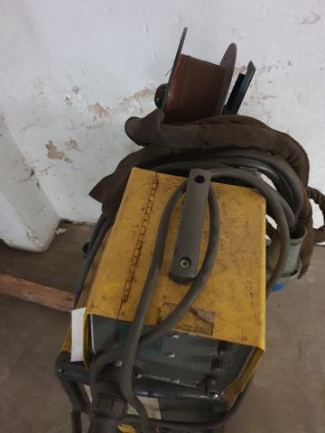 Máquina de solda Mig Esab modelo 318 - Foto 4