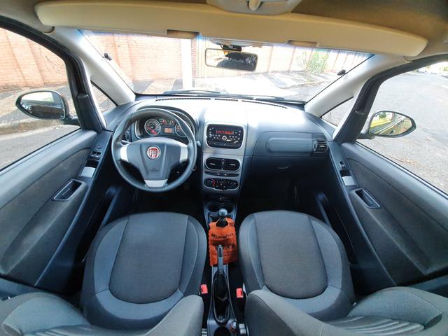 Idea 2015 1.4 attractive baixa km - Foto 4