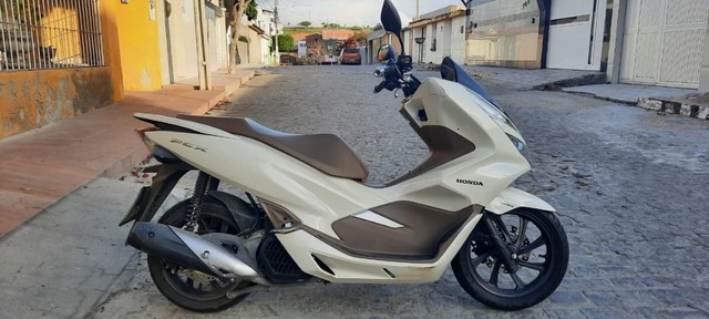 PCX DLX HONDA 2019