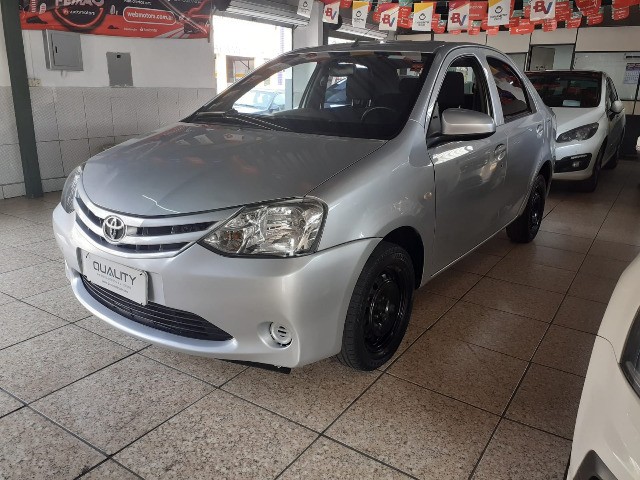 ETIOS SEDAN 2016 X 1.5