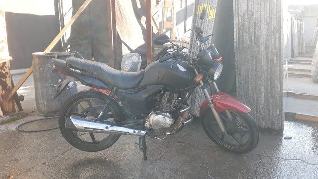 MOTO HONDA CG 150 FAN/2013 VERMELHA