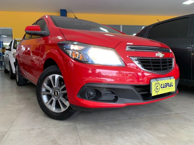 ONIX LT 1.4 2014 LINDO !! AUTOMÁTICO
