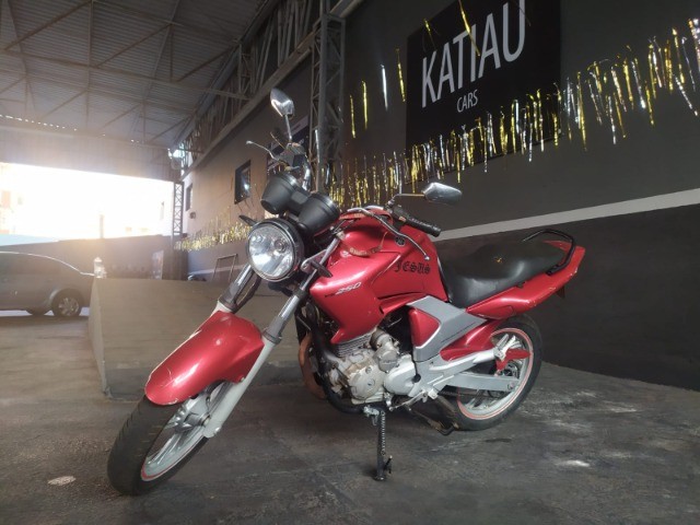 YAMAHA FAZER 250 PARTIDA ELÉTRICA! MOTOR NOVO!