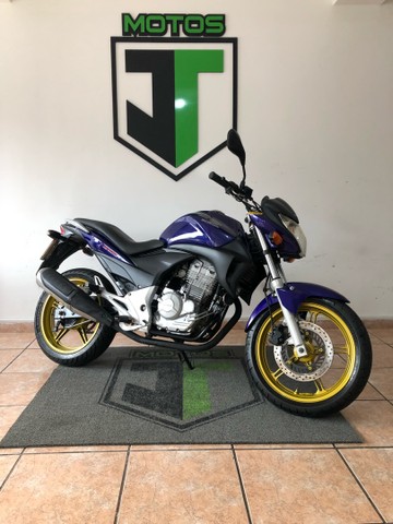 HONDA CB 300R