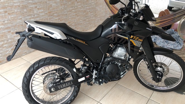 VENDO LANDER ANO 2020/2020, BAIXO KM