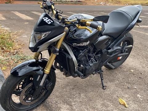 HONDA HORNET  PARCELO 