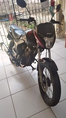 HONDA 2012 CG 150 TITAN ESD R$ 8.300