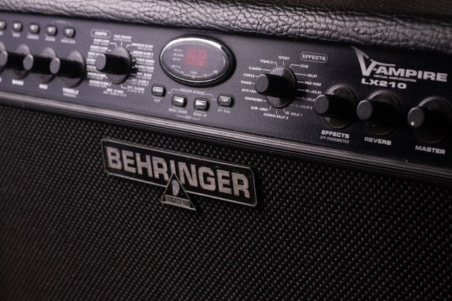 Amplificador Guitarra Behringer V Ampire Lx210 Instrumentos Musicais Jardim Ouro Branco Paranavai Olx