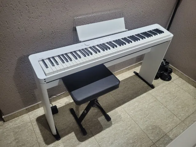 Piano Digital Casio Privia PXS1100 + Estante e Banqueta - Super Sonora