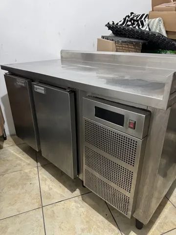 Refrigerador Bancada