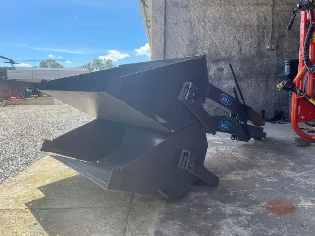 Concha Traseira Acj 220 litros