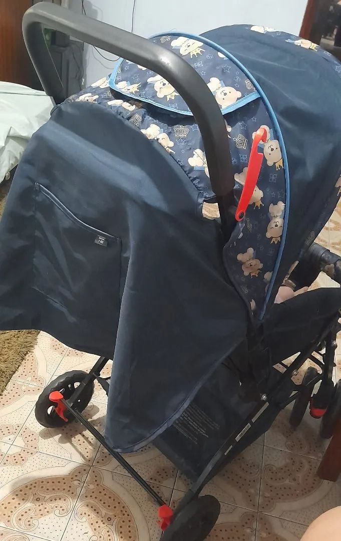 Carrinho de Bebê - Azul - Com Ursinhos! - Foto 2