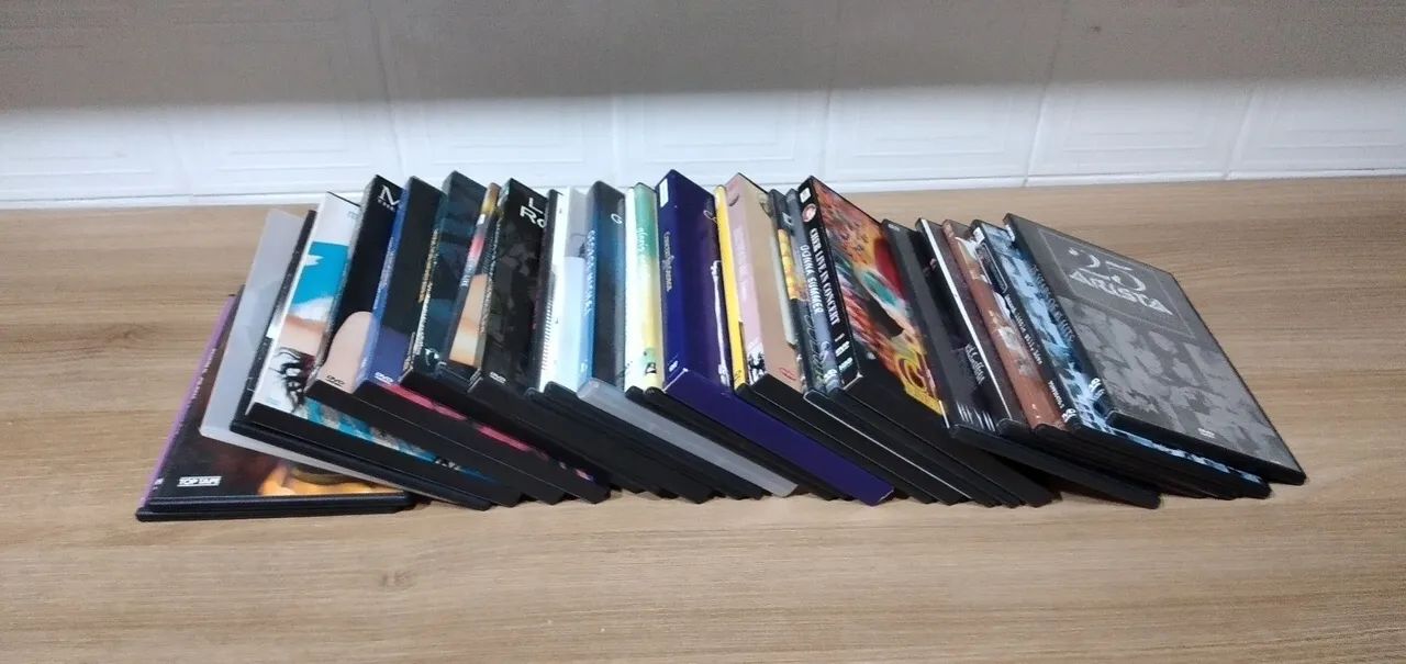Shows em blu-ray e DVDs originais usados  - Foto 3