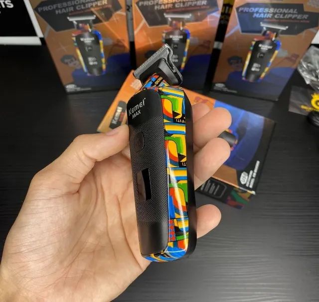 Máquina Kemei Max Lacrada