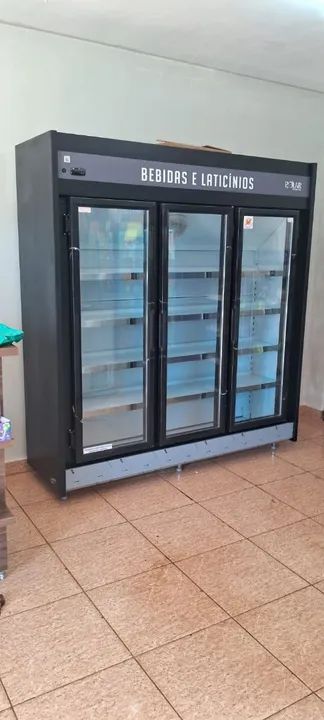 Refrigerador para Bebidas e Laticínios - 3 Portas