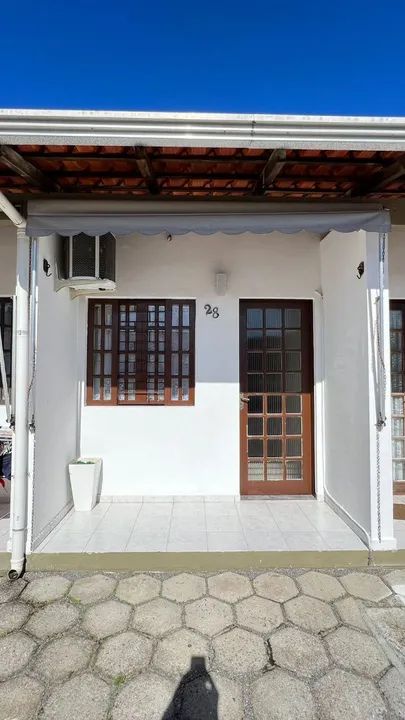 Kitnet Matinhos até 5 pessoas com piscina - Foto 2