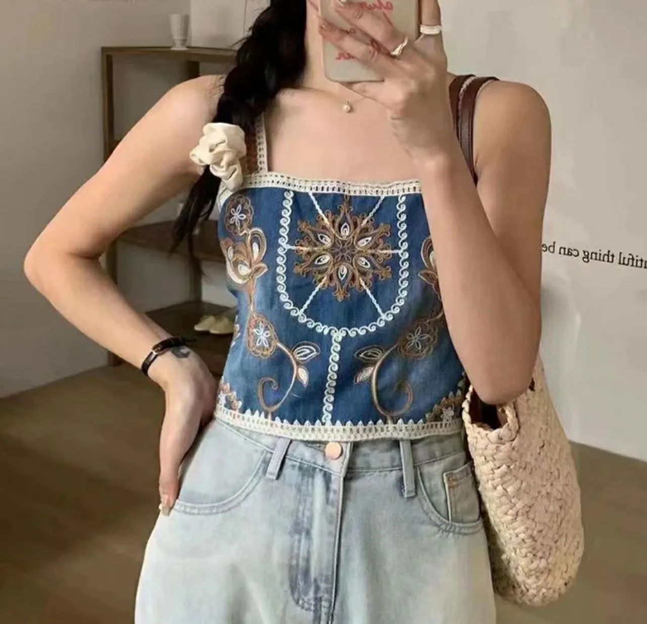 Blusa bordada importada NOVA - Foto 3